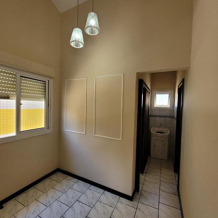 Pousada Genoveva - Apto Com Um Dormitorio Farol de Santa Marta Bagian luar foto